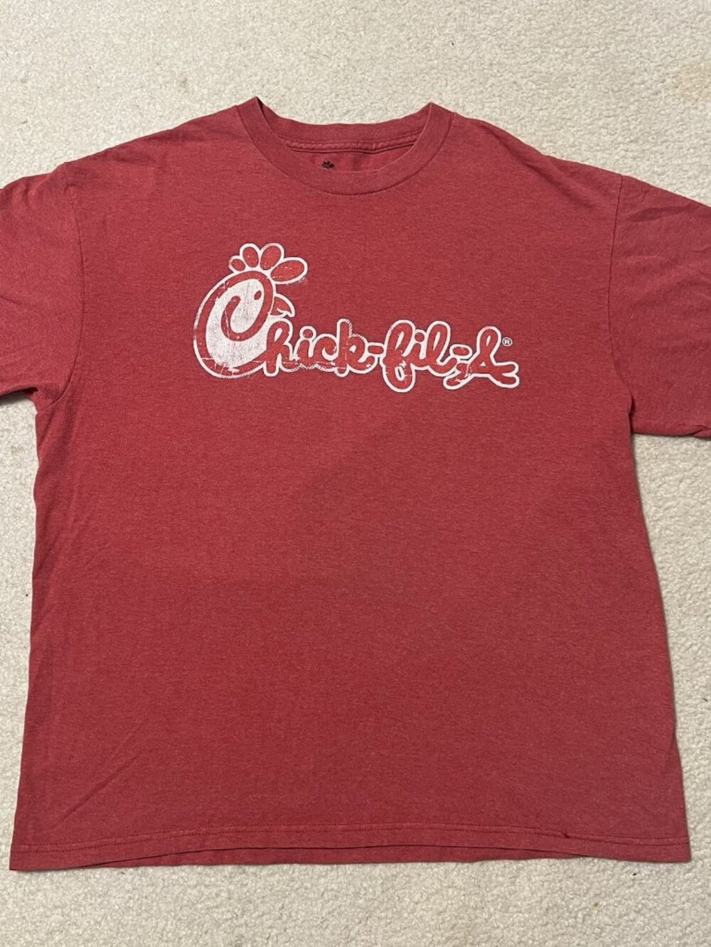 Chick-fil-A L Shirt Red Logo Graphic Employee Uniform Tee White Cotton